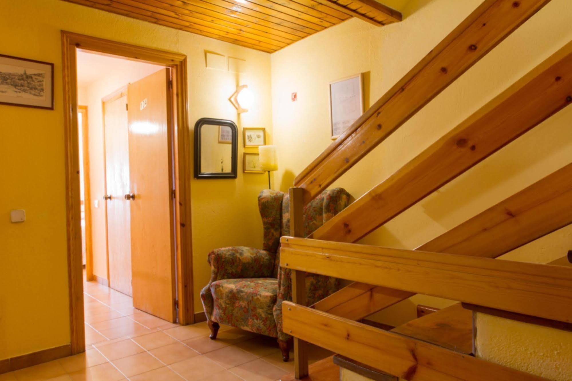 Hostal Aiguamog Salardu Exterior photo